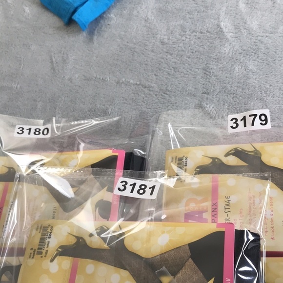 2 Pairs of Center Stage By Spanx Patterned Shaping Tights Size XL - Picture 8 of 8